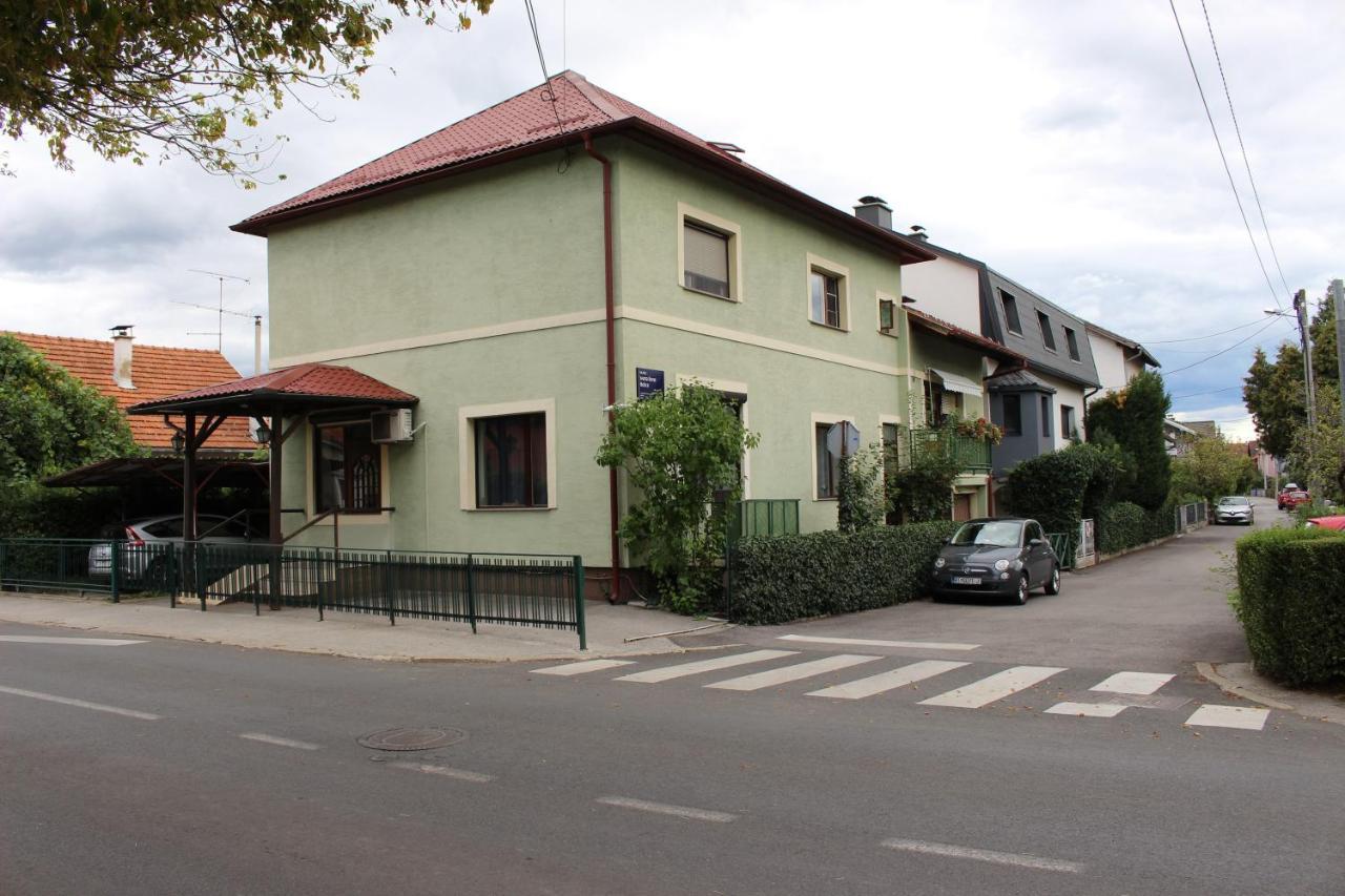 West Capital - Free Private Parking Zagreb Exterior foto